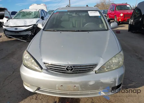 2005 Toyota Camry Xle V6 from USA, damaged, VIN 4T1BF30K15U594815